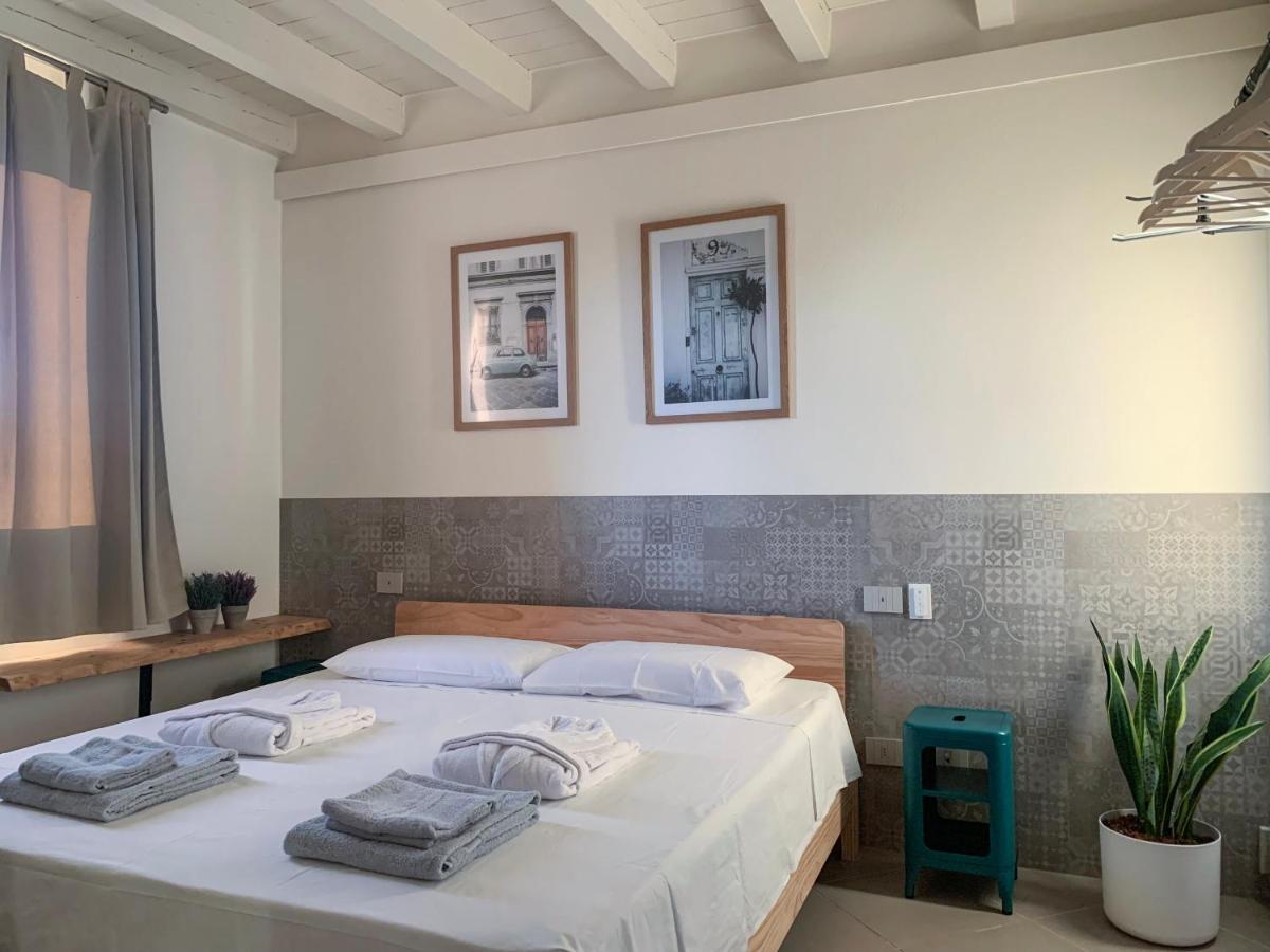 Charming Attic Apartment With Balcony & Swimming Pool Desenzano del Garda Exteriér fotografie
